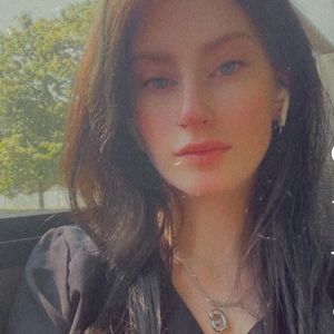 Meet your Posher, Gabriella